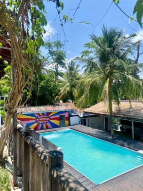 Sunrise Riverside Pool Hostel